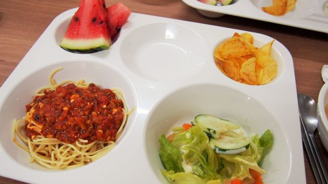CEBU BLUE OCEAN ACADEMY食事例