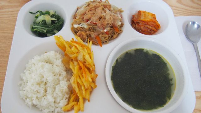 CEBU BLUE OCEAN ACADEMY食事例