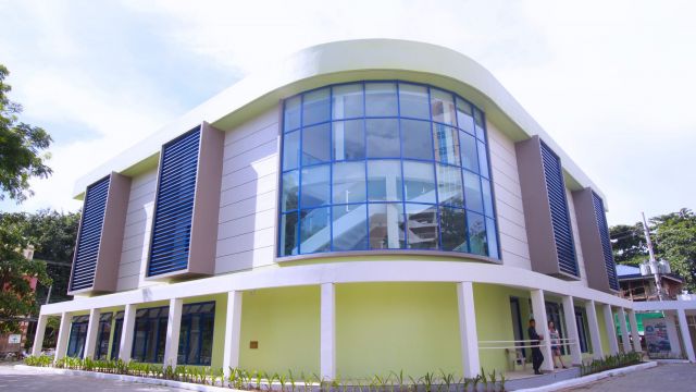 CEBU BLUE OCEAN ACADEMY教室等外観