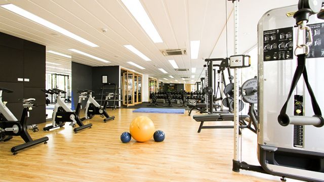 ジム Enderun College Language Center_ジム