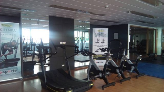 ジム Enderun College Language Center_ジム