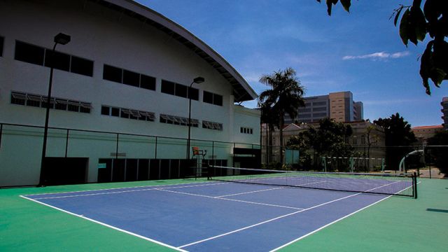 テニスコート Enderun College Language Center_テニスコート