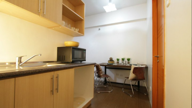 学生寮 Enderun College Language Center_学生寮