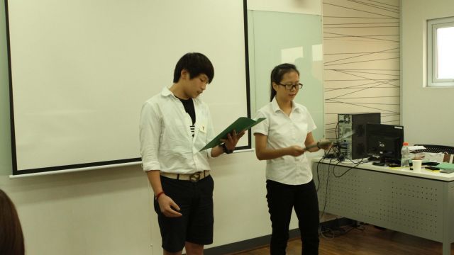 授業風景 Enderun College Language Center_授業風景