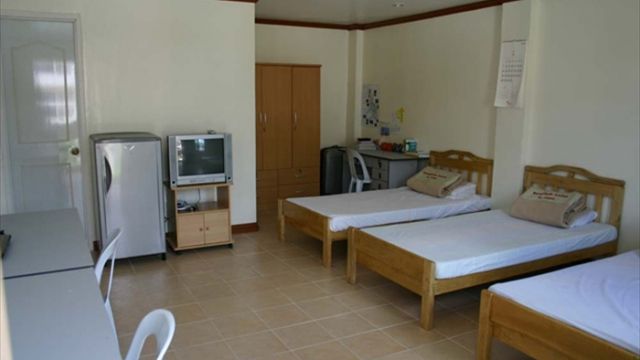 English Fella 1_3人部屋