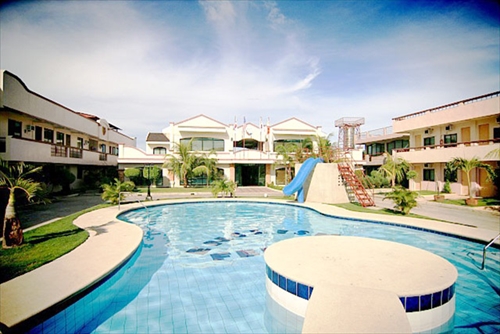 English Fella 1 プール