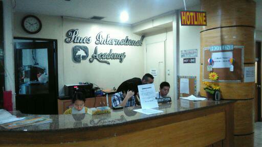 受付 PINES クイサン校_受付