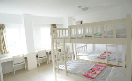 QQ English Seafront4人部屋