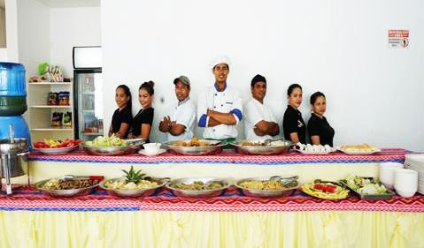 QQ English Seafrontキッチンスタッフ