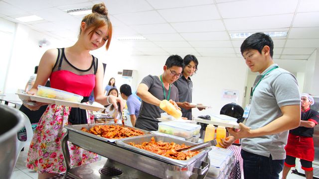 SMEAG Classic食事風景