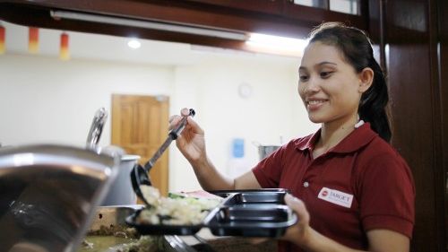 targetキッチンスタッフ