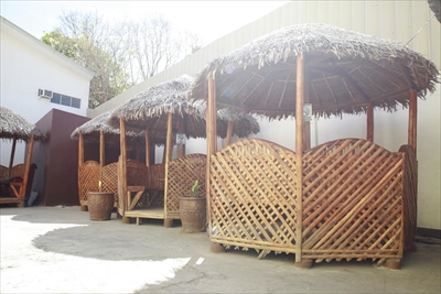 Target屋外休憩スペース