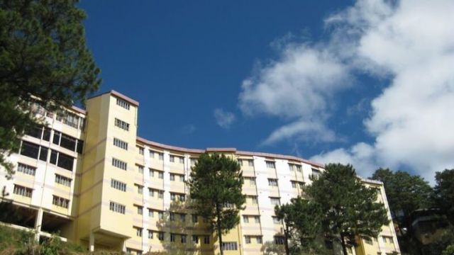 学校外観 HELP ロンロン_学校外観